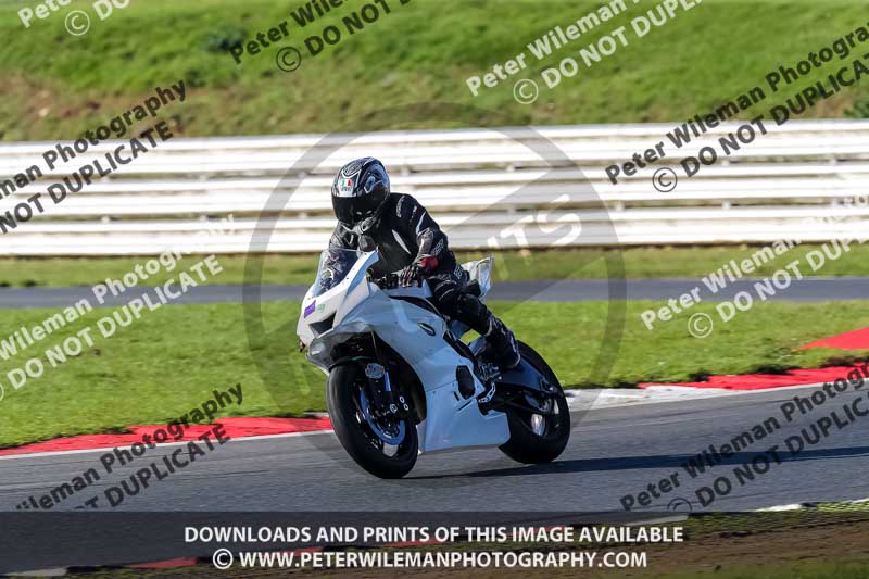 enduro digital images;event digital images;eventdigitalimages;no limits trackdays;peter wileman photography;racing digital images;snetterton;snetterton no limits trackday;snetterton photographs;snetterton trackday photographs;trackday digital images;trackday photos